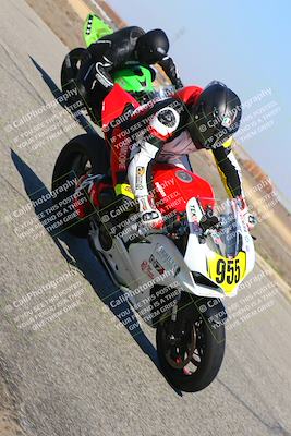 media/Mar-07-2022-Fun Track Dayz (Mon) [[9cc4a7dca7]]/Novice Group/145pm (Grapevine)/